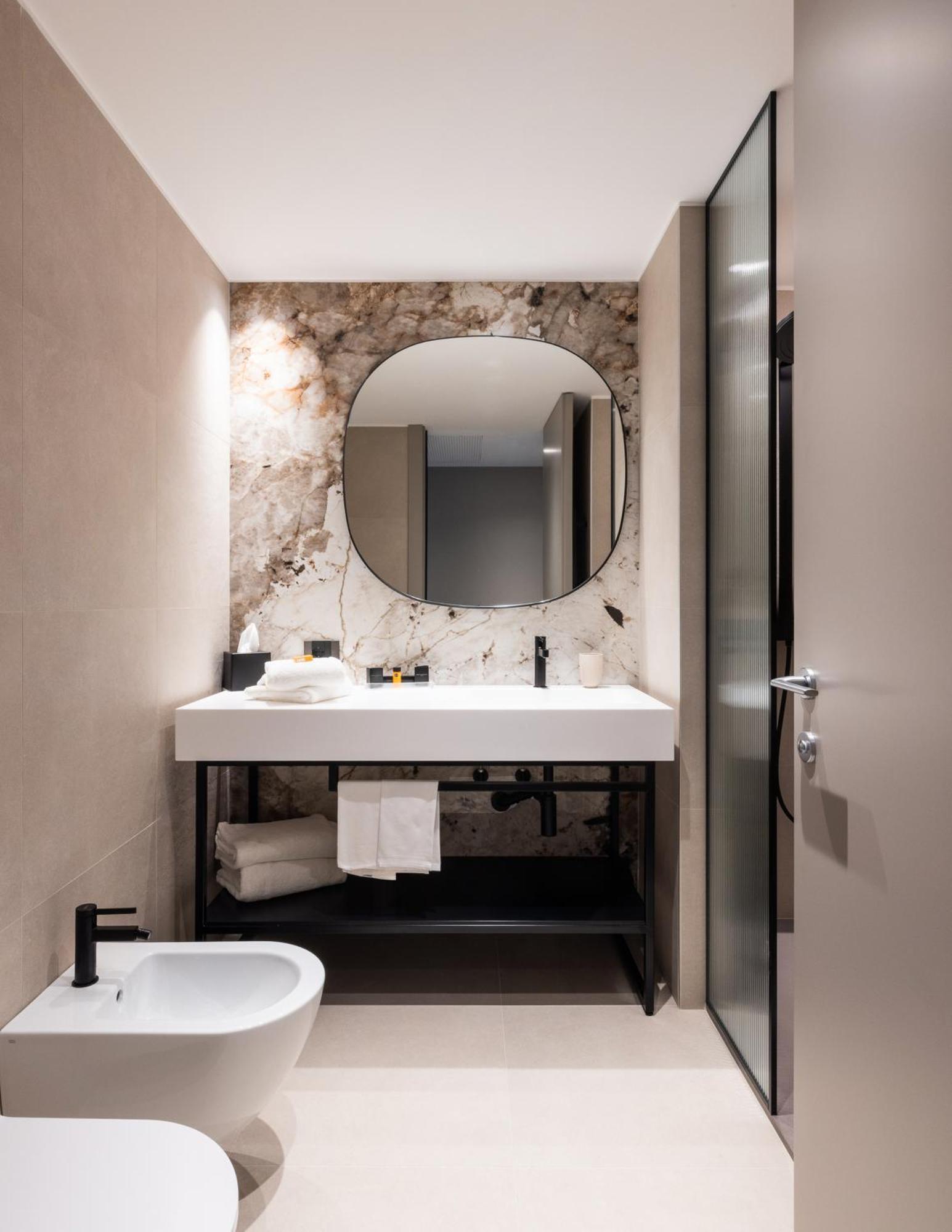 Hills Hotel Como