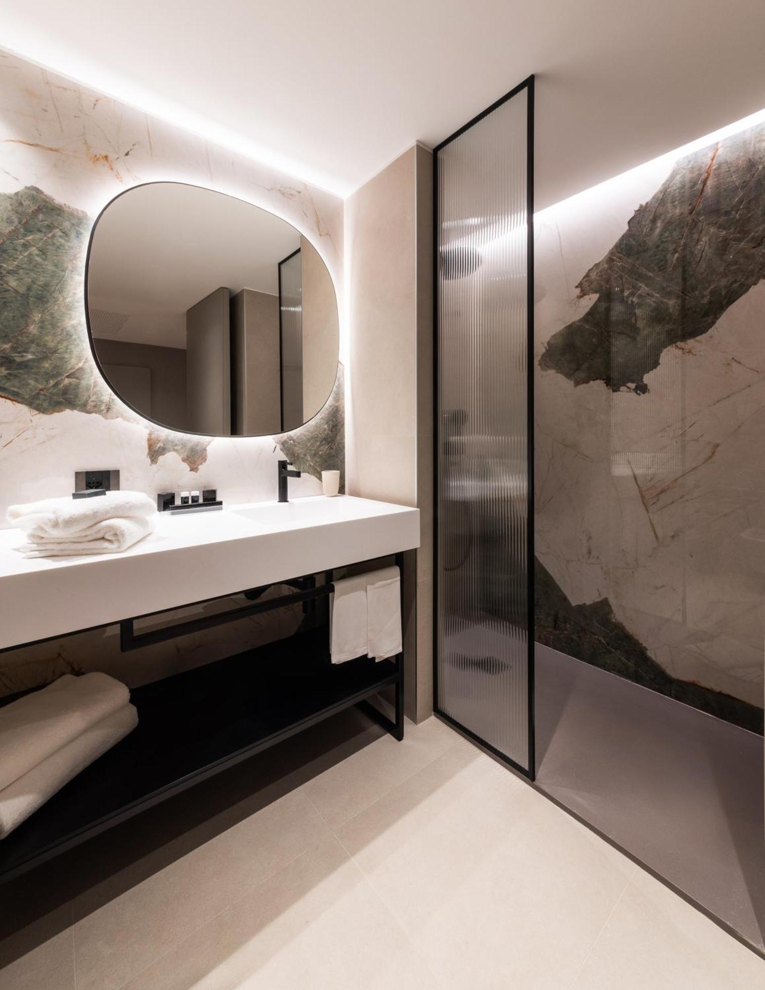 Hotel Hills Como